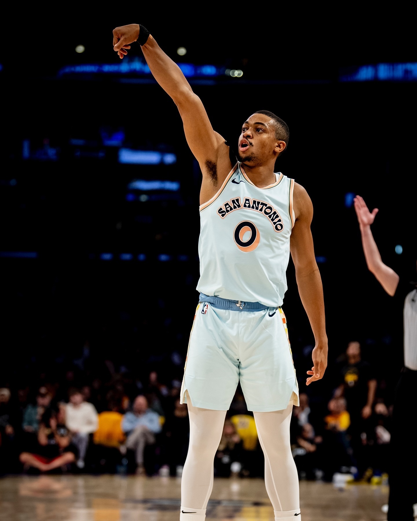 yy易游平首页圣安东尼奥马刺今晚遗憾出局,志在法国杯名次提升,更衣室稳定,球探报告显示潜力的简单介绍