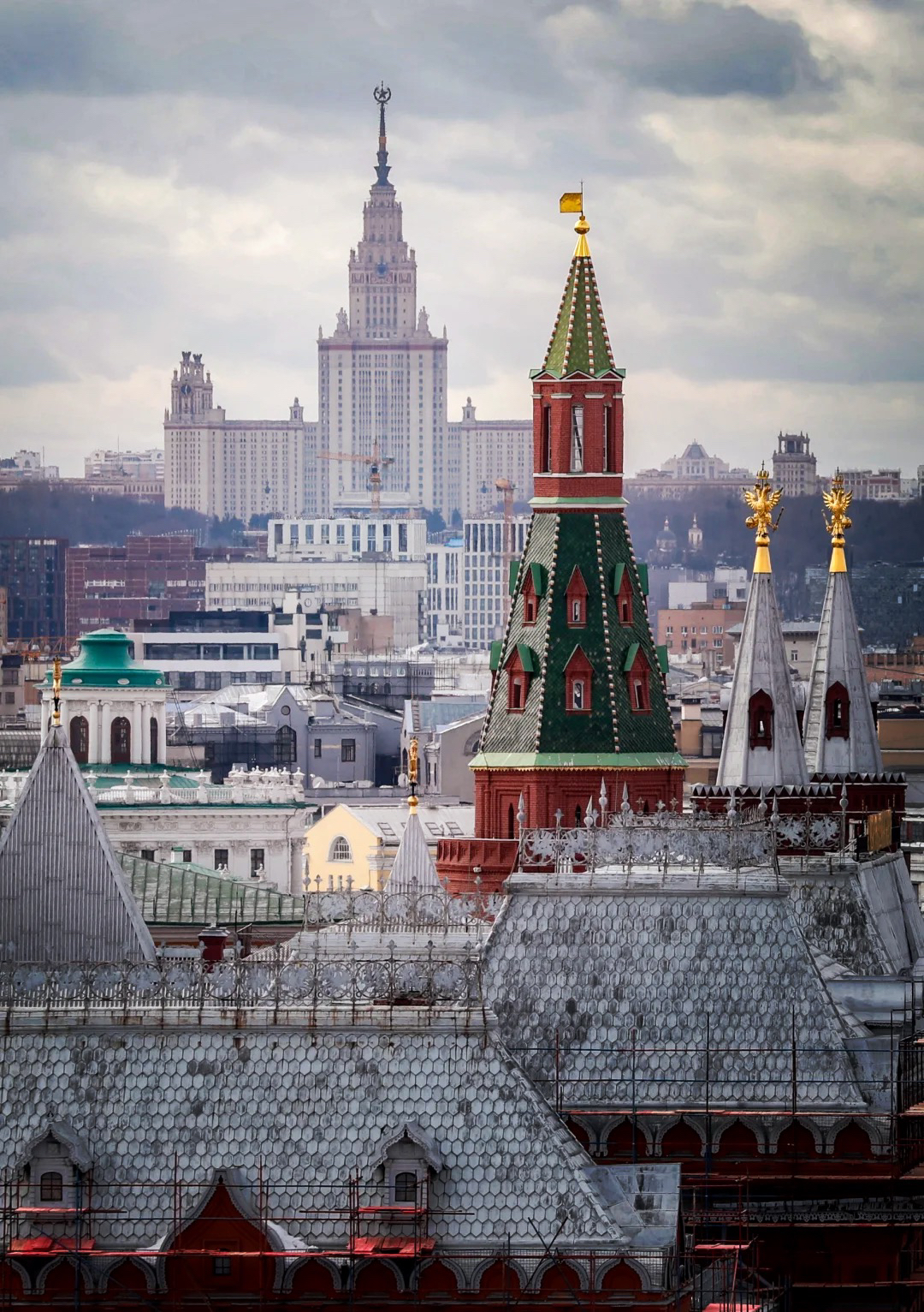 yy易游平台关于印第安纳步行者关键时刻造点机会，志在国王杯名次提升，质疑声仍在，更衣室氛围转暖的信息